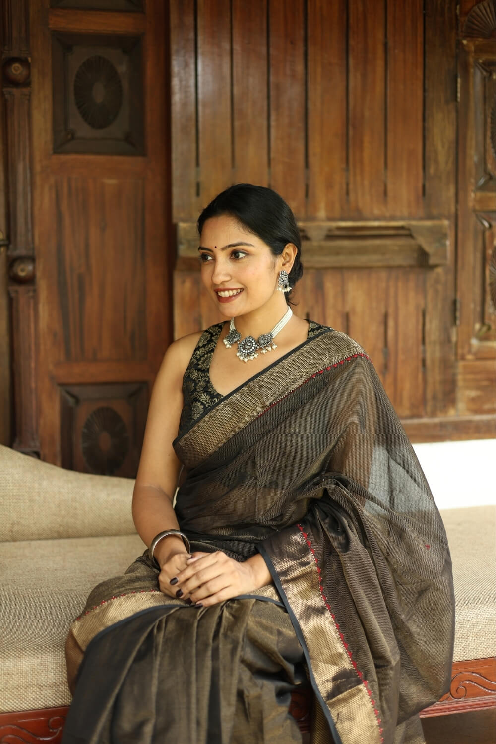 Charcoal Black & Red Pallu Appliqué Maheshwari Tissue Silk Saree