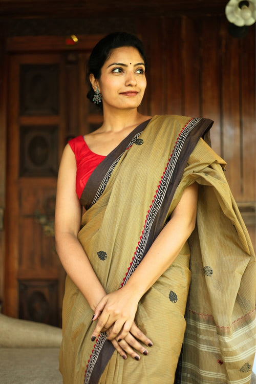 Ecru Handcrafted Chettinad Handloom Cotton Saree