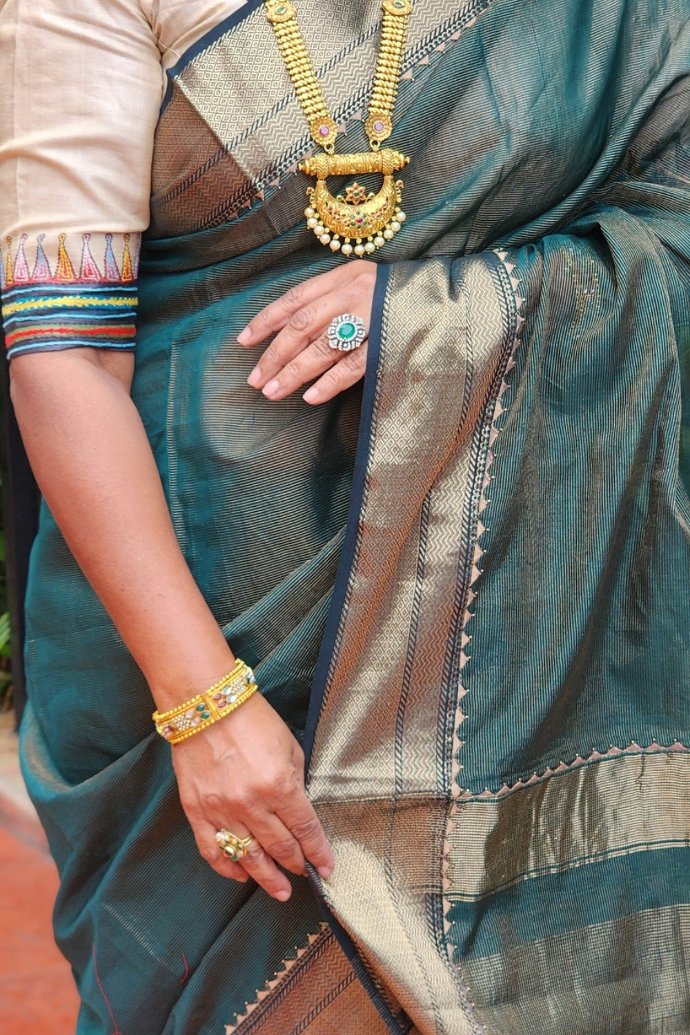 Golden Sea Green Appliqué Maheshwari Tissue Silk Saree