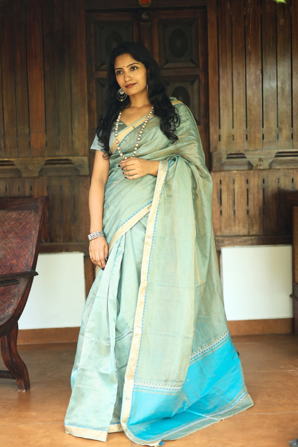 Light Sea Green Red Appliqué Maheshwari Tissue Silk Saree